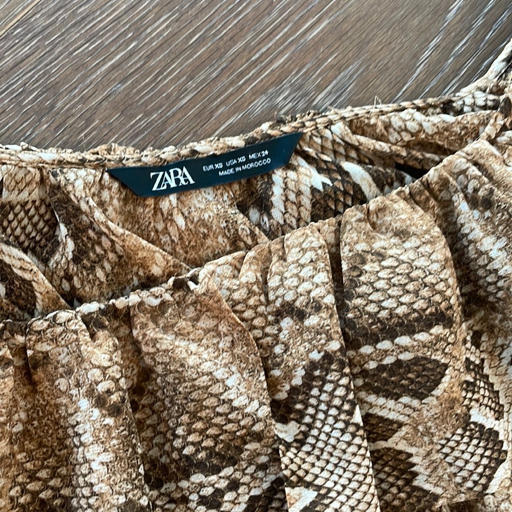 Zara XS top